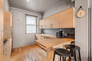 Spacious Home on Chapel Market