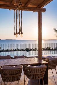 Seafront Athens Riviera Lagonisi Villa