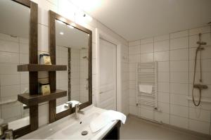 Hotels La Cour du Bailli Suites & Spa : photos des chambres