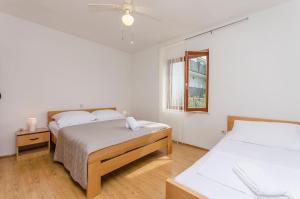 Apartments Seafront Jadranka