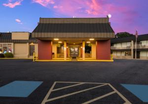 Red Roof Inn Reading