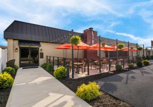 Red Roof Inn Reading