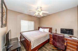 Redondo Beach Suite, 2 BR 1st floor Surf Gym workspace