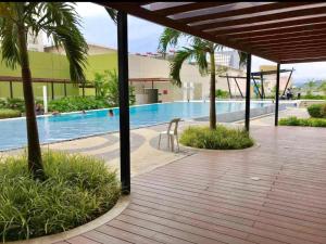 Centrio Tower Studio Unit 19-03