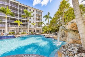 REGATTA AT VANDERBILT BEACH III #204