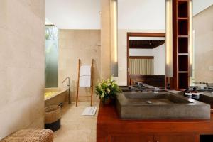 OMEGIA Canggu by Nakula