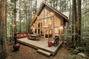 40GS – WiFi - WithD – Hot Tub - Sleeps 8 cabin - Warnick
