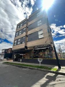 Hermoso apartamento modelia embajada aeropuerto