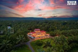 White Whale The Lux Collection by StayVista - Guirim