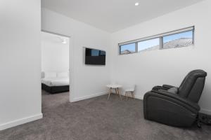 Luxe Home by the BnB Collection