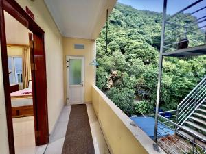 Manh Vuong Hotel CatBa