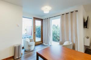 Blacktail Mountain Suites Close to Logan Health