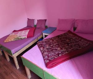 Gujrati Marwadi Cottage by StayApart