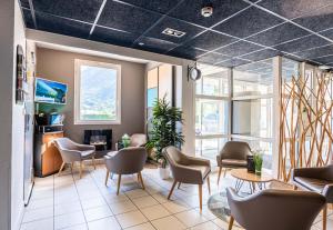 B&B HOTEL Saint Jean De Maurienne