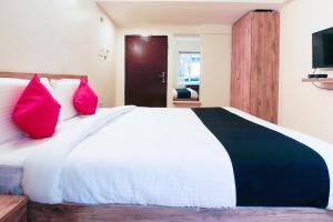 Super Capital O Sri Suprabhat Grand Near Kachiguda Railway Station