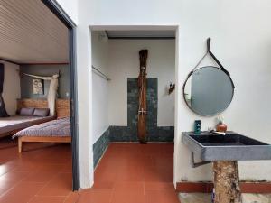 The Lazy Farm-Garden Central Room