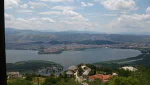 Superior Double Room with Balcony and Lake View