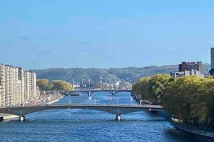 Le Neuvice - Place du marché, Quais, Bueren
