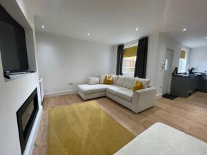 Holdsworth House Apartments