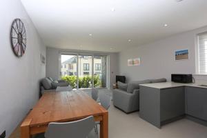 LIKONI 1 by BOURNECOAST - A Modern Holiday Apartment with SEA VIEWS, Patio Area and Parking - FM6194