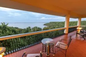 Sea view luxurious 4bhk villa in South Goa - Chicalim