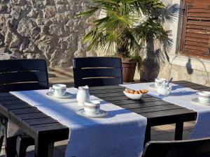 Holiday House Nirvana 