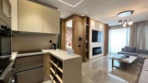 The Address - Sunny Anfa Hills