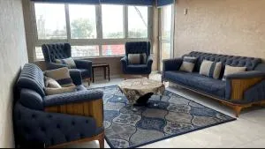 170 شارع النيل \ شارع جمال عبدالناصر - 开罗