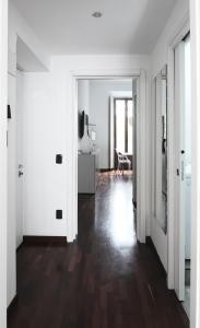 ComeCasa Porta Romana Elegant Apartment