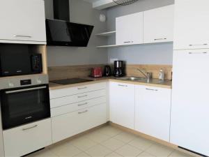 Appartements Appartement renove 2 chambres avec WIFI et parking a Perros-Guirec - FR-1-368-307 : photos des chambres