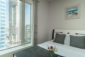 StoneTree - Lake View - Family-Friendly Location