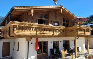 Hochalmbahnen Chalets 16W2, Bergminze, nahe Gondel