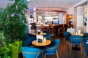 Hotels Hotel & Restaurant des Remparts : photos des chambres
