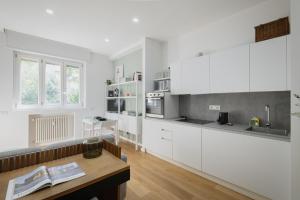 Easylife - Milano - Piazzale Segrino - Isola