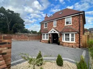 Pass the Keys New Ivy Cottage Wonderful Beaches and Golf Courses - Greatstone