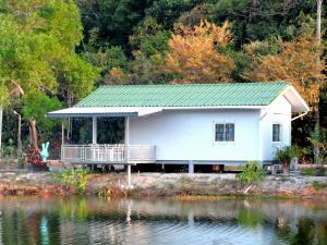 บังกะโลบ้านสวนเอก Bungalow Baan Suan Aek
