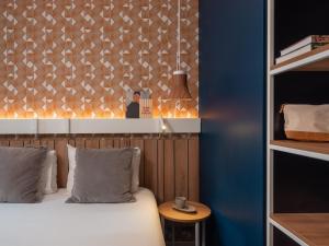 Hotels Ibis Paris Gare Montparnasse Catalogne : photos des chambres