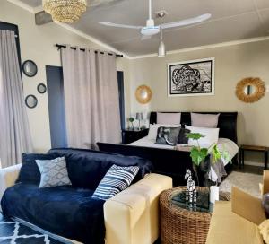 Angel 8 AirBnB Apartment 1