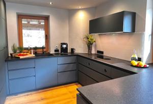 BOUTIQUE KAISERLODGE mit privater SAUNA & WHIRLPOOL by Belle Stay