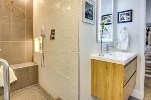 half Mi to Lake Dillon Mtn-View Condo in Frisco