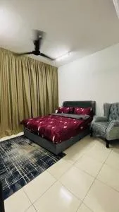 KLIA Homestay Apartment - 1 Private Room - Kampong Bekoh