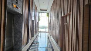 Apartement Springwood By LiviRooms Tangerang