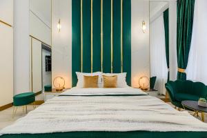 Golden Greens Studio - Luxury Design & Self Check-in