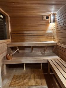 Domek Wester House Fuleda z Sauną Jacuzzi i Kominkiem