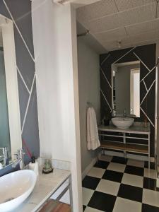 @Derricks Luxury Apartments 2