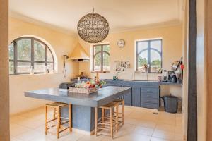 Villa Aruba Superbe villa avec service, personnel et piscine chauffée