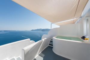 Thirea Suites Santorini Greece