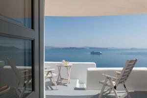 Thirea Suites Santorini Greece