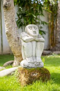 Luxury resort style Villa!