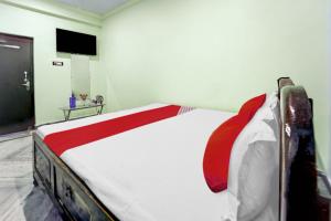 Hotel O Laxmi Marriage Hall Restaurant And Guest House
